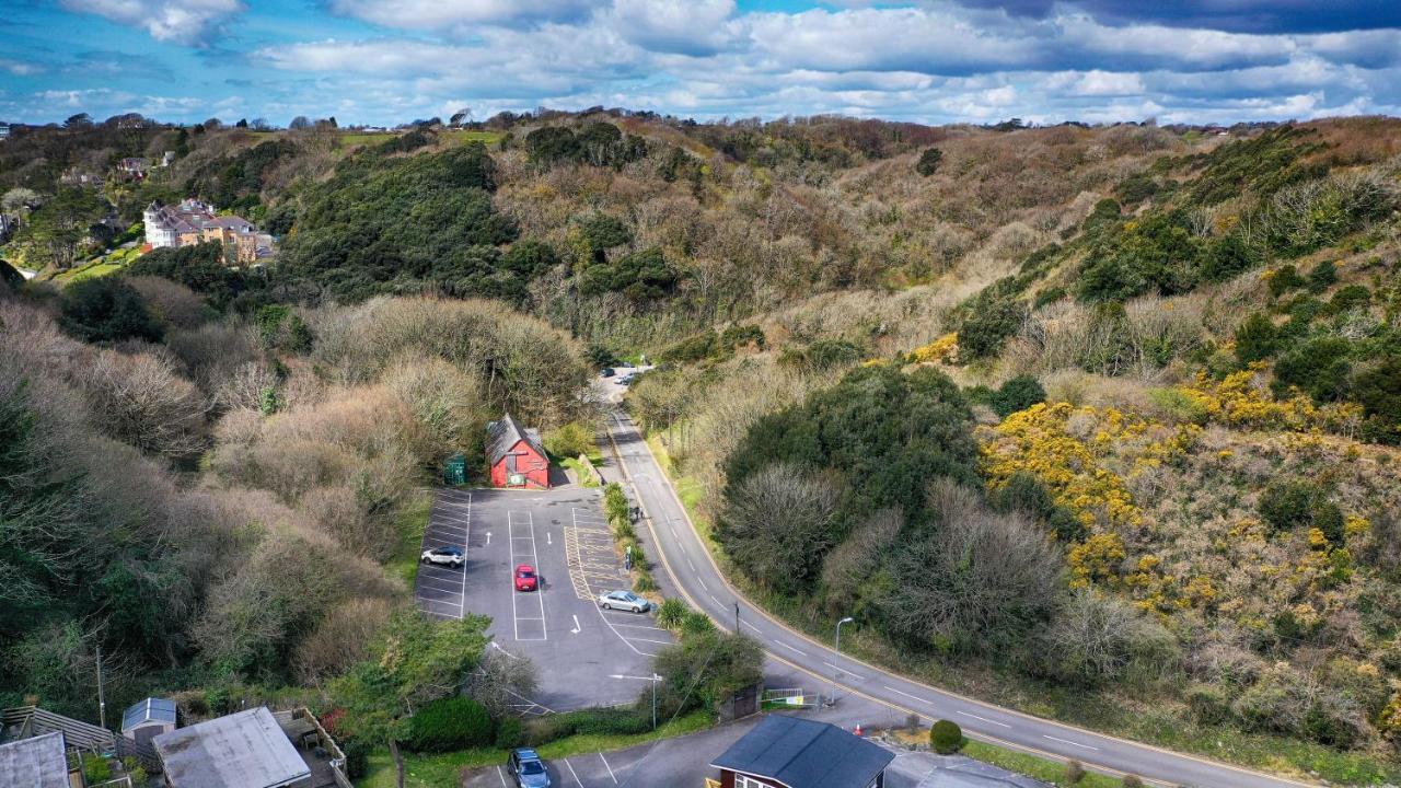 Caswell Beach Chalet 70 Located In Gower Peninsula Swansea Exteriér fotografie